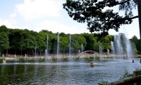 Puy du Fou - Jets d eau de jour (02)