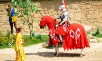 Puy du Fou - Le secret de la lance (01)